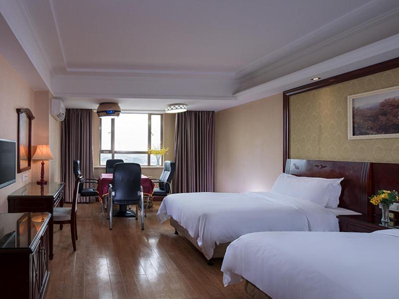 Vienna Hotel Dongguan Chang'An Mid Zhen'An Road Exterior photo